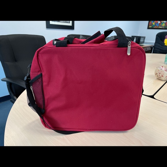 Insulated Picnic bag - Red - New - Picture 6 of 8